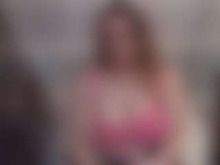 Lona Pounder's Live Sex Cam Show