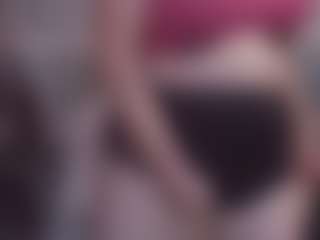 Lona Pounder's Live Sex Cam Show