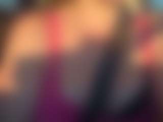 Lona Pounder's Live Sex Cam Show