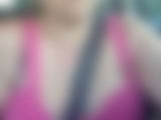 Live cam show with Lona Pounder - Hairy Pussy BBW on SxyPornLive