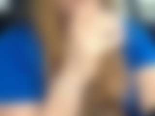 Lona Pounder's Live Sex Cam Show
