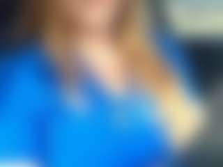Live cam show with Lona Pounder - Brown Hair on pussylord.com