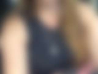 Lona Pounder's Live Sex Cam Show