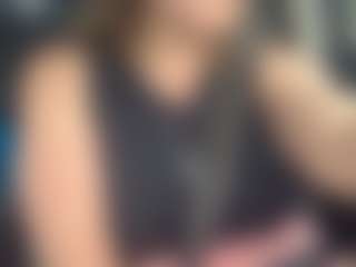 Lona Pounder's Live Sex Cam Show