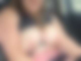 Lona Pounder's Live Sex Cam Show