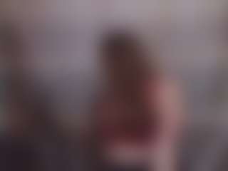 Lona Pounder's Live Sex Cam Show