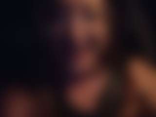 Lona Pounder's Live Sex Cam Show