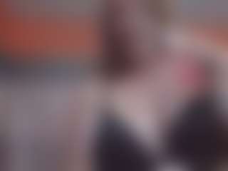 Lona Pounder's Live Sex Cam Show