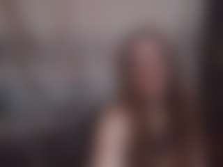 Lona Pounder's Live Sex Cam Show