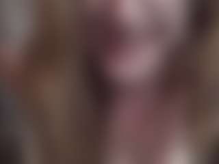 Lona Pounder's Live Sex Cam Show