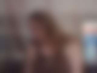 Lona Pounder's Live Sex Cam Show