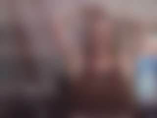 Lona Pounder's Live Sex Cam Show