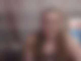 Lona Pounder's Live Sex Cam Show