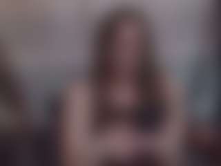 Spettacolo in cam dal vivo con Lona Pounder - HD su Camsoda