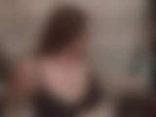 Lona Pounder's Live Sex Cam Show