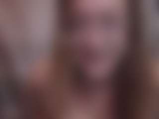 Lona Pounder's Live Sex Cam Show