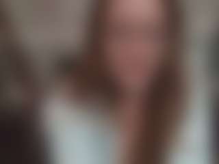 Lona Pounder's Live Sex Cam Show