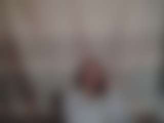 Lona Pounder's Live Sex Cam Show