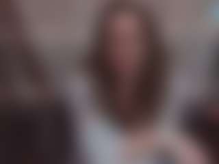 Lona Pounder's Live Sex Cam Show