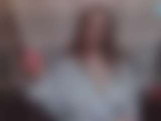Lona Pounder's Live Sex Cam Show