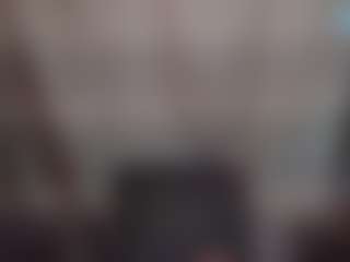 Lona Pounder's Live Sex Cam Show