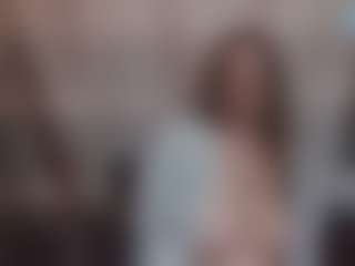 Lona Pounder's Live Sex Cam Show