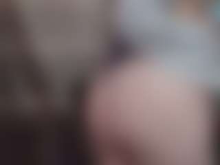 Lona Pounder's Live Sex Cam Show