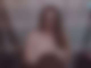 Lona Pounder's Live Sex Cam Show