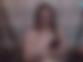 Lona Pounder's Live Sex Cam Show