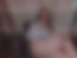 Lona Pounder's Live Sex Cam Show