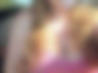 Lona Pounder's Live Sex Cam Show