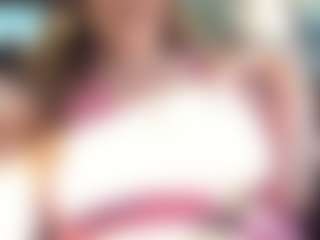 Lona Pounder's Live Sex Cam Show