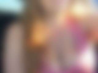 Lona Pounder's Live Sex Cam Show