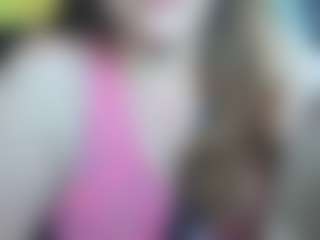Lona Pounder's Live Sex Cam Show