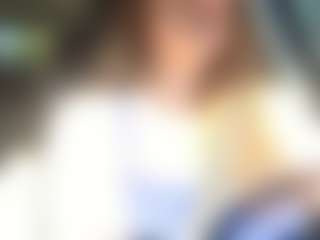 Lona Pounder's Live Sex Cam Show