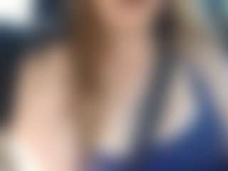 Lona Pounder's Live Sex Cam Show