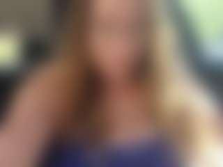 Lona Pounder's Live Sex Cam Show