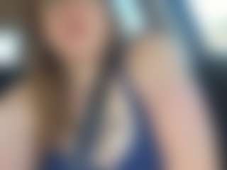 Lona Pounder's Live Sex Cam Show