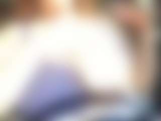 Lona Pounder's Live Sex Cam Show