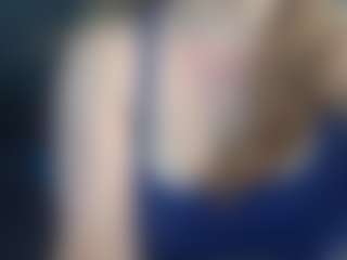 Lona Pounder's Live Sex Cam Show