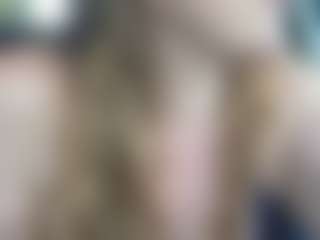 Lona Pounder's Live Sex Cam Show