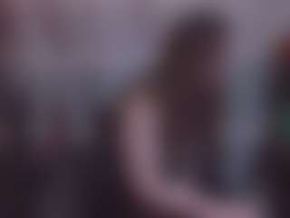 Lona Pounder's Live Sex Cam Show