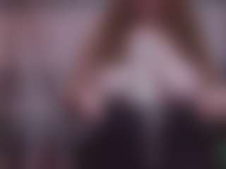 Lona Pounder's Live Sex Cam Show