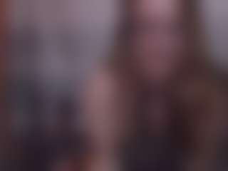 Lona Pounder's Live Sex Cam Show