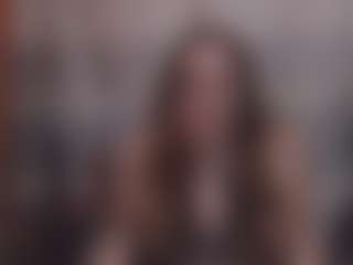 Lona Pounder's Live Sex Cam Show