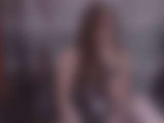 Lona Pounder's Live Sex Cam Show