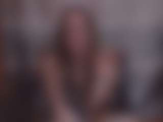 Lona Pounder's Live Sex Cam Show