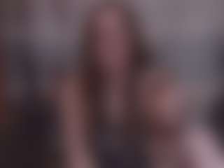 Lona Pounder's Live Sex Cam Show
