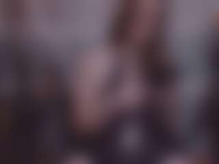 Lona Pounder's Live Sex Cam Show