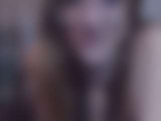 Lona Pounder's Live Sex Cam Show